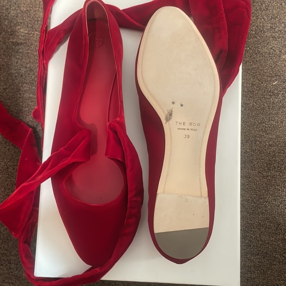 The Row (never worn) red velvet flat with ankle wrap tie. - Picture 5 of 8